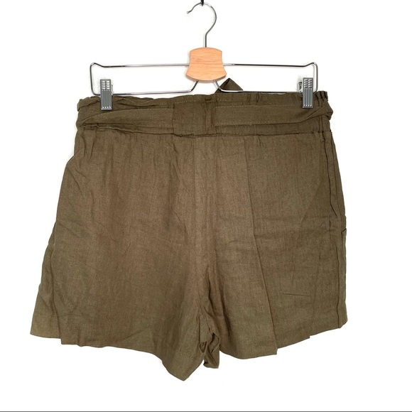 Indigo Rein | Green Paper Bag Waist Shorts - Picture 3 of 5